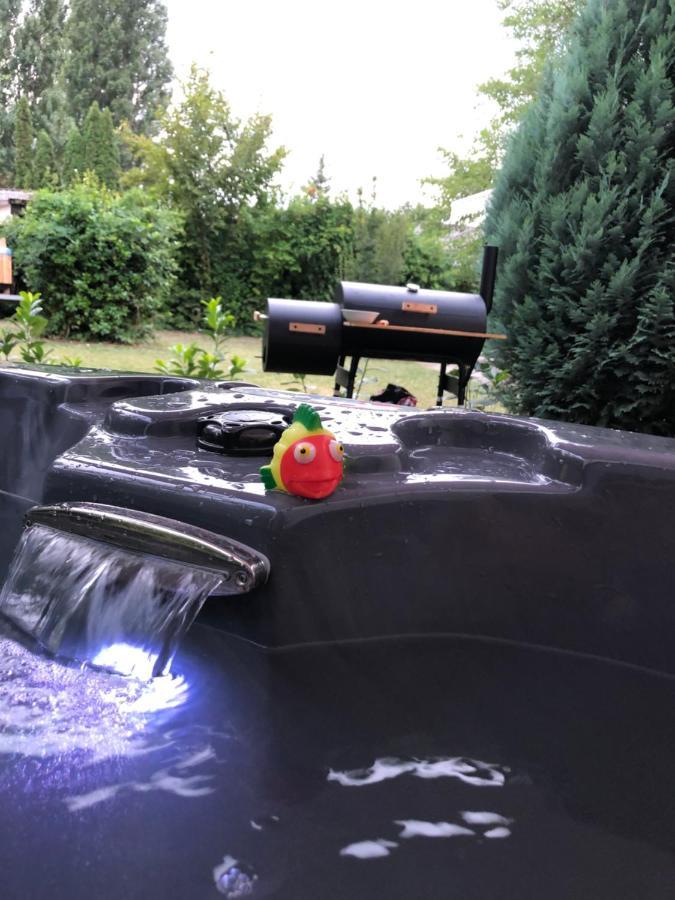 Crystal Spas Apartman-Balaton Zamárdi Eksteriør bilde